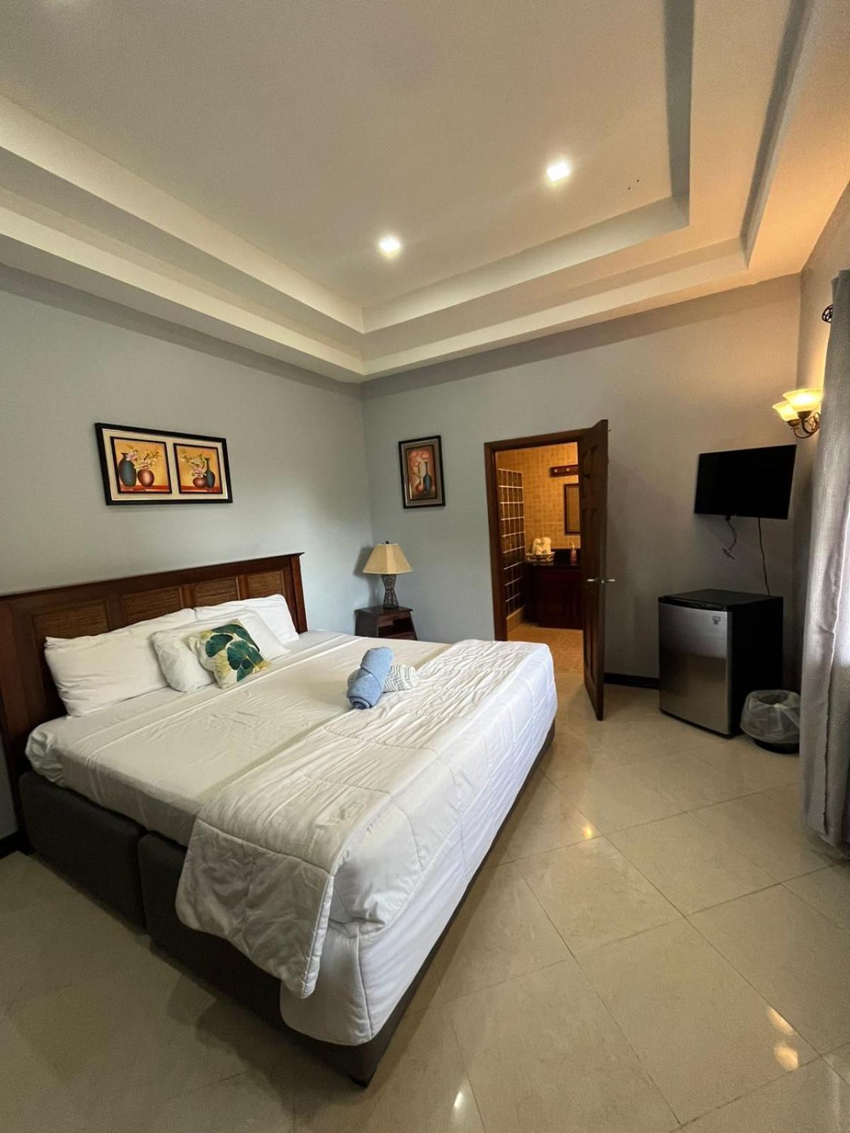 Seaside Chateau Resort Belize City Eksteriør bilde